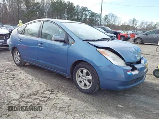 2005 Toyota Prius with VIN JTDKB20U257041858, listed as a IAAI auction lot 41582317 with 181,472 mi miles. Bid and sale history available at carsss.com. Image 1.