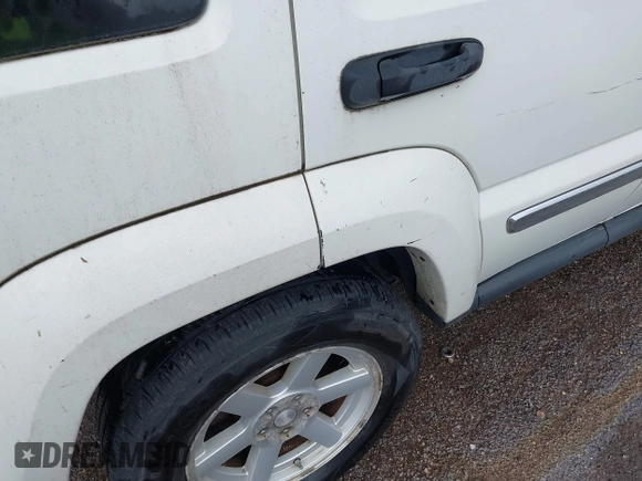 2005 Jeep Liberty Limited с VIN 1J4GK58KX5W669077, выставлен на аукционе IAAI как лот 42550229 с пробегом 199 358 миль миль и . История ставок и продаж доступна на DreamBid. Изображение 6.
