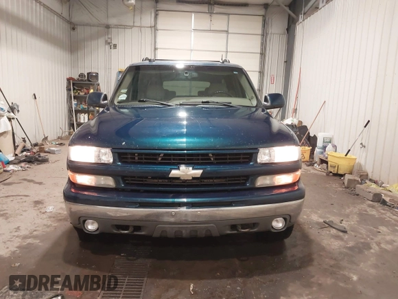 2005 Chevrolet Suburban Z71 with VIN 3GNFK16Z15G279856, listed as a IAAI auction lot 41605091 with 226,136 mi miles and . Bid and sale history available at DreamBid. Image 12.