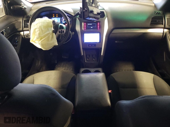 2015 Ford Utility Police Interceptor with VIN 1FM5K8AR3FGA78635, listed as a Copart auction lot 71081524 with 155,655 mi miles and Salvage Title. Bid and sale history available at carsss.com. Image 8.