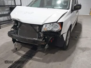 2016 Dodge Grand Caravan SE with VIN 2C4RDGBG1GR392484, listed as a IAAI auction lot 41663549 with 126,882 mi miles and . Bid and sale history available at DreamBid. Image 6.