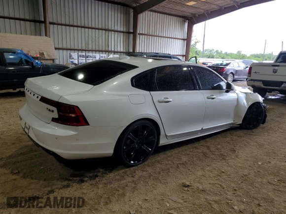 2019 Volvo S90 Inscription with VIN LVYA22ML6KP081135, listed as a Copart auction lot 53483454 with 99,353 mi miles and Salvage Title. Bid and sale history available at carsss.com. Image 3.