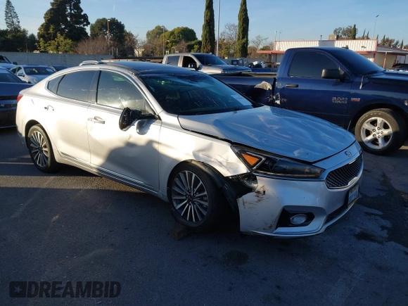 2017 Kia Cadenza Limited with VIN KNALC4J14H5090560, listed as a IAAI auction lot 41133962 with 108,113 mi miles. Bid and sale history available at carsss.com. Image 1.