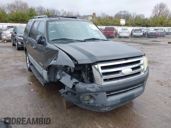 2007 Ford Expedition XLT with VIN 1FMFU15507LA64326, listed as a IAAI auction lot 42036406 with Not provided miles and . Bid and sale history available at DreamBid. Image 1.