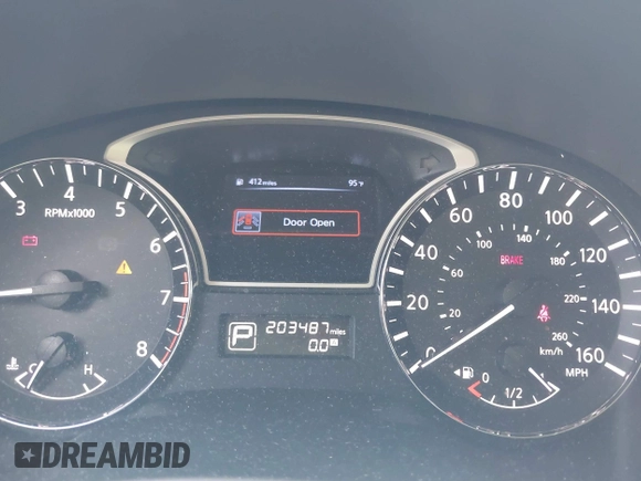 2014 Nissan Pathfinder Platinum with VIN 5N1AR2MN0EC646541, listed as a IAAI auction lot 42680665 with 203,487 mi miles and . Bid and sale history available at DreamBid. Image 7.