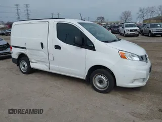2020 Nissan NV200 Compact Cargo SV with VIN 3N6CM0KNXLK690490, listed as a IAAI auction lot 41811775 with 101,804 mi miles. Bid and sale history available at carsss.com. Image 1.