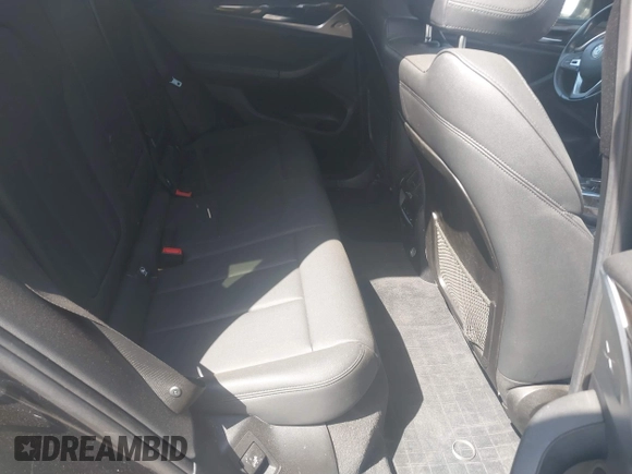 2019 BMW X3 sDrive30i z VIN 5UXTR7C52KLF24627, wystawiony jako IAAI lot #41821295 z przebiegiem 98 308 mil mil oraz . Historia ofert i sprzedaży dostępna na DreamBid. Obrazek 8.