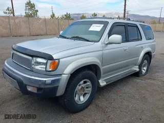 2002 Toyota 4Runner SR5 with VIN JT3GN86R720234521, listed as a IAAI auction lot 41731683 with 205,346 mi miles. Bid and sale history available at carsss.com. Image 2.