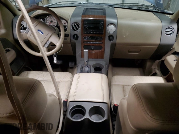 2004 Ford F-150 XLT с VIN 1FTPX145X4KD10947, выставлен на аукционе Copart как лот 43321555 с пробегом Не указан миль и Списание • Salvage title. История ставок и продаж доступна на DreamBid. Изображение 8.
