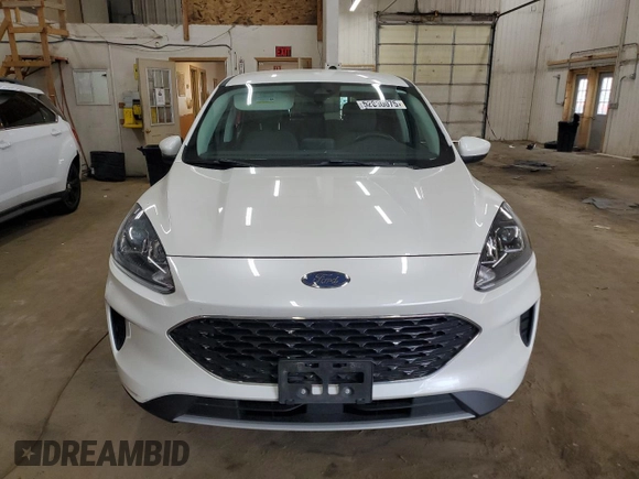 2021 Ford Escape SE with VIN 1FMCU9G62MUA50568, listed as a Copart auction lot 52630075 with 136,852 mi miles and Salvage Title. Bid and sale history available at carsss.com. Image 5.
