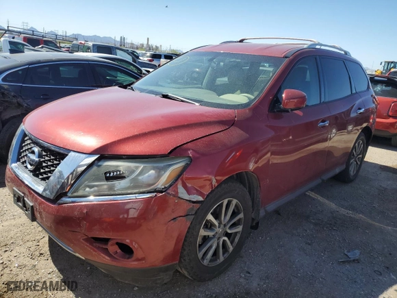 2015 Nissan Pathfinder S with VIN 5N1AR2MN7FC660423, listed as a Copart auction lot 47952334 with 137,913 mi miles and Salvage Title. Bid and sale history available at carsss.com. Image 1.