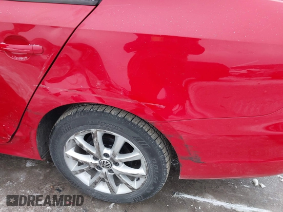2012 Volkswagen Jetta SE с VIN 3VWDX7AJ0CM355083, выставлен на аукционе IAAI как лот 41396037 с пробегом 197 520 миль миль и . История ставок и продаж доступна на DreamBid. Изображение 6.