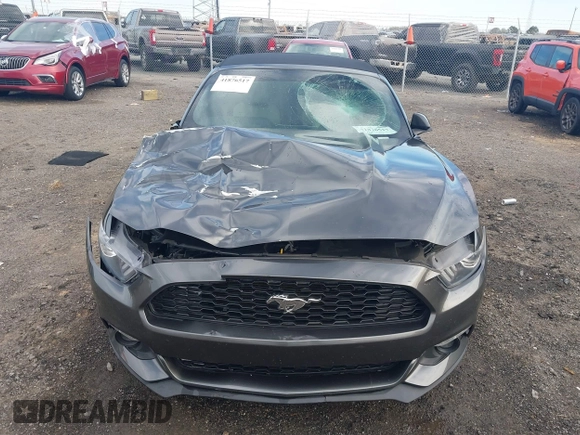2017 Ford Mustang EcoBoost Premium z VIN 1FATP8UH5H5295852, wystawiony jako IAAI lot #41876517 z przebiegiem 132 910 mil mil oraz . Historia ofert i sprzedaży dostępna na DreamBid. Obrazek 6.
