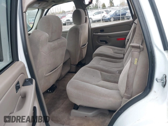 2004 Chevrolet Tahoe LS with VIN 1GNEC13Z94R265831, listed as a IAAI auction lot 41840133 with 176,219 mi miles and . Bid and sale history available at DreamBid. Image 8.
