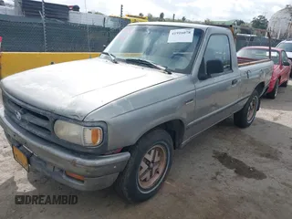 1994 Mazda B-Series Truck z VIN 4F4CR12A3RTM46760, wystawiony jako IAAI lot #41916078 z przebiegiem 276 129 mil mil oraz . Historia ofert i sprzedaży dostępna na DreamBid. Obrazek 2.