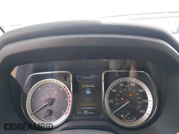 2016 Nissan Titan SL z VIN 1N6BA1F48GN510113, wystawiony jako IAAI lot #42252271 z przebiegiem 58 691 mil mil oraz . Historia ofert i sprzedaży dostępna na DreamBid. Obrazek 7.