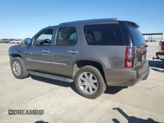 2014 GMC Yukon Denali z VIN 1GKS1EEF6ER229144, wystawiony jako Copart lot #85654154 z przebiegiem Nie podano mil oraz Szkoda całkowita • Salvage title. Historia ofert i sprzedaży dostępna na DreamBid. Obrazek 2.