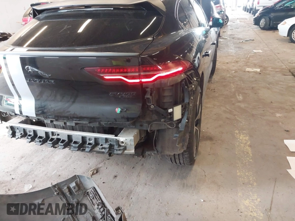 2019 Jaguar I-Pace HSE z VIN SADHD2S12K1F76296, wystawiony jako IAAI lot #41870234 z przebiegiem 46 704 mil mil oraz . Historia ofert i sprzedaży dostępna na DreamBid. Obrazek 21.
