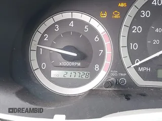 2004 Toyota Sienna XLE with VIN 5TDBA22C74S003781, listed as a IAAI auction lot 41570829 with 217,728 mi miles. Bid and sale history available at carsss.com. Image 6.