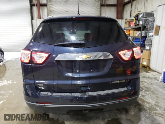 2015 Chevrolet Traverse LT z VIN 1GNKVHKDXFJ267696, wystawiony jako Copart lot #45374105 z przebiegiem 178 378 mil mil oraz Szkoda całkowita • Salvage title. Historia ofert i sprzedaży dostępna na DreamBid. Obrazek 6.
