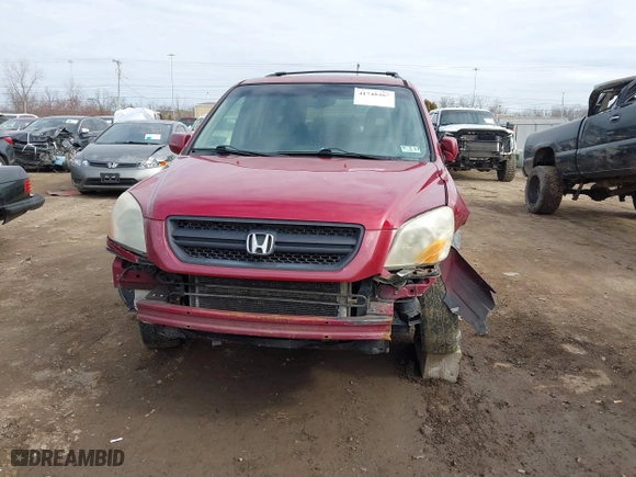 2003 Honda Pilot EX with VIN 2HKYF18543H556374, listed as a IAAI auction lot 41748467 with 207,343 mi miles. Bid and sale history available at carsss.com. Image 13.