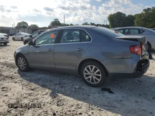 2010 Volkswagen Jetta Limited Edition z VIN 3VWRZ7AJ2AM071256, wystawiony jako Copart lot #63097445 z przebiegiem 132 690 mil mil oraz Szkoda całkowita • Salvage title. Historia ofert i sprzedaży dostępna na DreamBid. Obrazek 2.