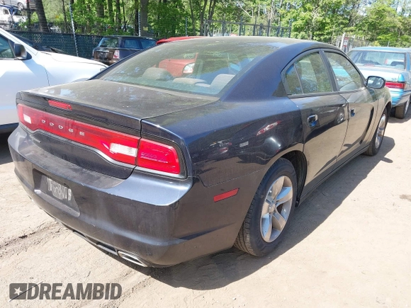 2012 Dodge Charger SE with VIN 2C3CDXBGXCH298176, listed as a IAAI auction lot 42138725 with 128,717 mi miles. Bid and sale history available at carsss.com. Image 4.
