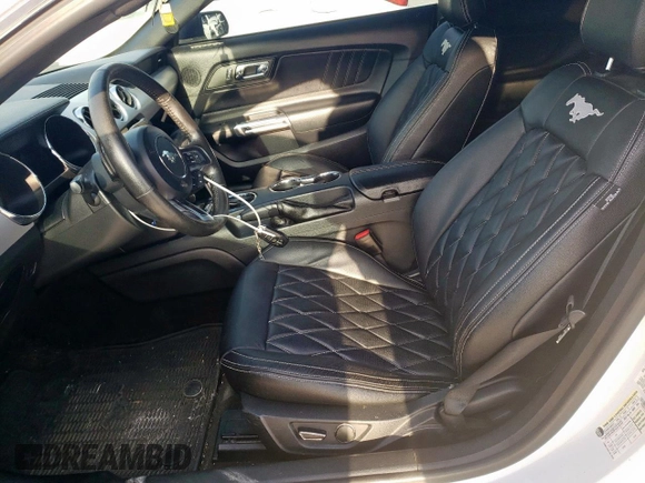 2015 Ford Mustang EcoBoost z VIN 1FA6P8TH3F5375212, wystawiony jako Copart lot #53436545 z przebiegiem 148 557 mil mil oraz Szkoda całkowita • Salvage title. Historia ofert i sprzedaży dostępna na DreamBid. Obrazek 7.