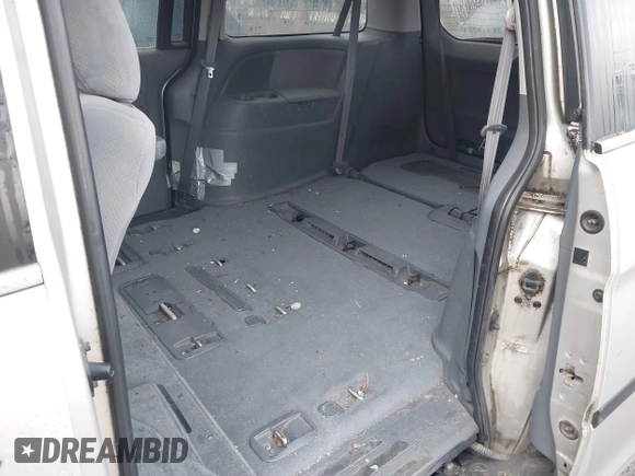 2005 Honda Odyssey LX with VIN 5FNRL382X5B029858, listed as a IAAI auction lot 41885727 with 228,607 mi miles. Bid and sale history available at carsss.com. Image 8.
