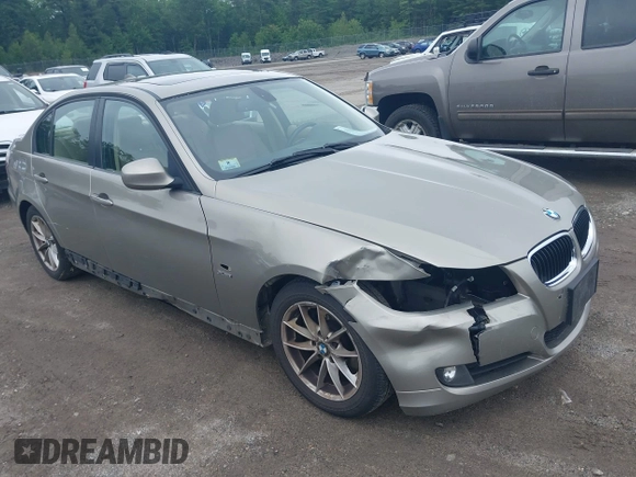 2010 BMW 3 Series 328i xDrive with VIN WBAPK5C56AA647928, listed as a IAAI auction lot 42511930 with 149,584 mi miles and . Bid and sale history available at DreamBid. Image 1.