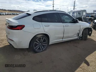 2020 BMW X4 M Competition z VIN 5YMUJ0C09L9B90367, wystawiony jako Copart lot #46588424 z przebiegiem Nie podano mil oraz Szkoda całkowita • Salvage title. Historia ofert i sprzedaży dostępna na DreamBid. Obrazek 3.