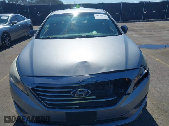 2016 Hyundai Sonata SE z VIN 5NPE24AF3GH348379, wystawiony jako IAAI lot #41645542 z przebiegiem 172 022 mil mil oraz . Historia ofert i sprzedaży dostępna na DreamBid. Obrazek 12.
