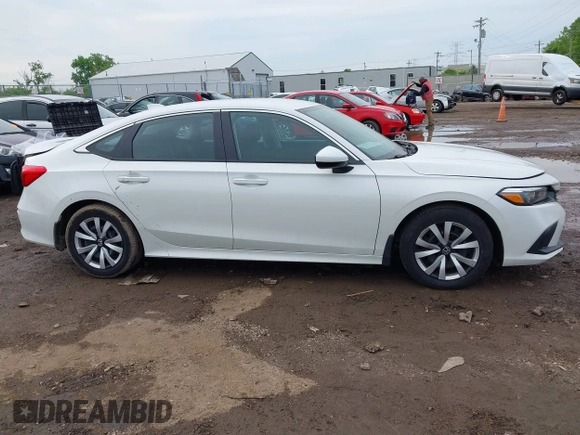 2024 Honda Civic LX z VIN 2HGFE2F20RH523593, wystawiony jako IAAI lot #42213468 z przebiegiem 13 561 mil mil oraz . Historia ofert i sprzedaży dostępna na DreamBid. Obrazek 13.