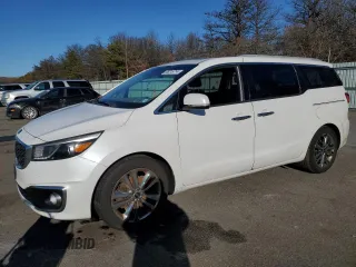 2015 Kia Sedona SX-L with VIN KNDME5C18F6031846, listed as a Copart auction lot 86215714 with 153,150 mi miles and Clean Title. Bid and sale history available at carsss.com. Image 1.