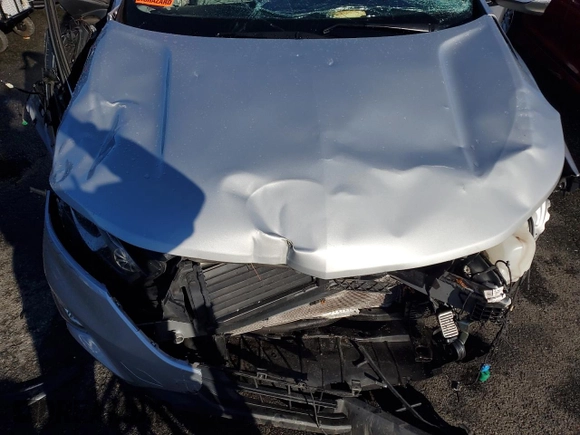 2019 Chevrolet Equinox LT with VIN 2GNAXUEV8K6271563, listed as a Copart auction lot 85130284 with Not Provided miles and Non Repairable. Bid and sale history available at carsss.com. Image 12.