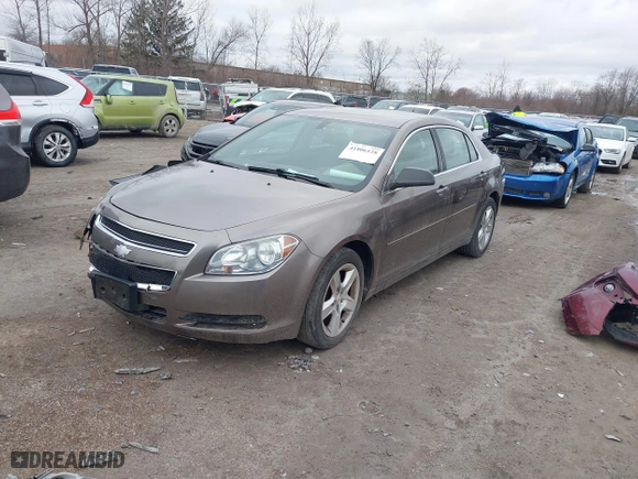 2010 Chevrolet Malibu LS w/1LS with VIN 1G1ZB5EB4AF251720, listed as a IAAI auction lot 41806128 with 176,858 mi miles. Bid and sale history available at carsss.com. Image 18.