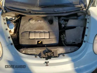 2004 Volkswagen Beetle GL with VIN 3VWBM31Y04M353115, listed as a Copart auction lot 88881005 with 123,870 mi miles and Salvage Title. Bid and sale history available at DreamBid. Image 11.