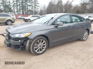 2017 Ford Fusion SE with VIN 3FA6P0H75HR375312, listed as a IAAI auction lot 41536030 with 154,732 mi miles. Bid and sale history available at carsss.com. Image 2.