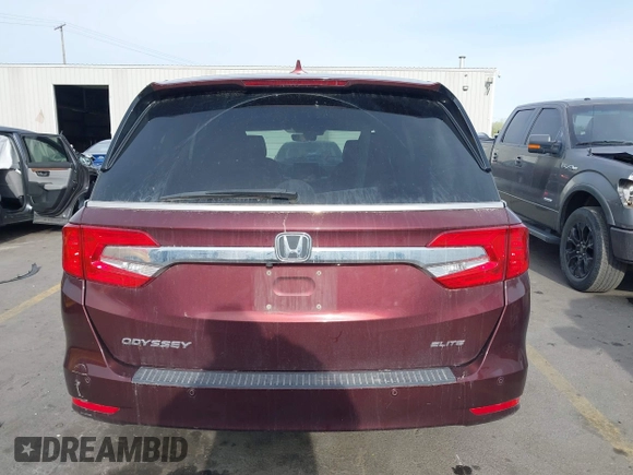 2018 Honda Odyssey Elite with VIN 5FNRL6H94JB067479, listed as a IAAI auction lot 42100911 with 160,174 mi miles and . Bid and sale history available at DreamBid. Image 16.