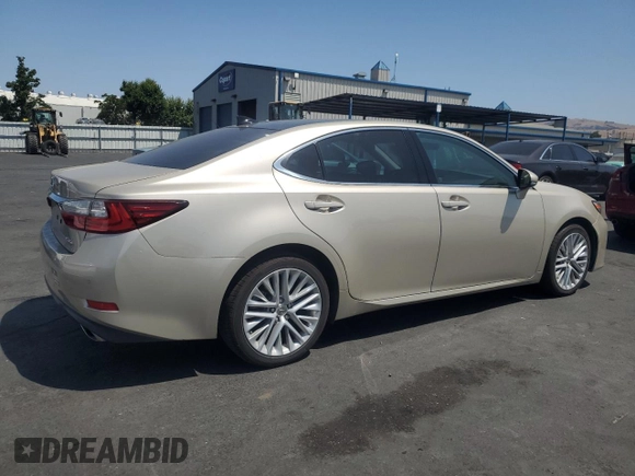 2016 Lexus ES 330 with VIN 58ABK1GG5GU013720, listed as a Copart auction lot 59159825 with 171,202 mi miles and Salvage title. Bid and sale history available at DreamBid. Image 3.