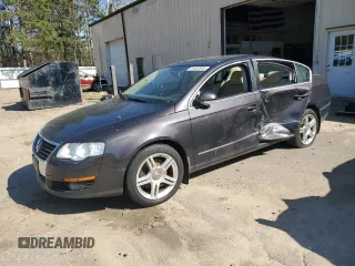 2010 Volkswagen Passat z VIN WVWJK9AN0AE092342, wystawiony jako Copart lot #51522695 z przebiegiem 181 120 mil mil oraz Szkoda całkowita • Salvage title. Historia ofert i sprzedaży dostępna na DreamBid. Obrazek 1.