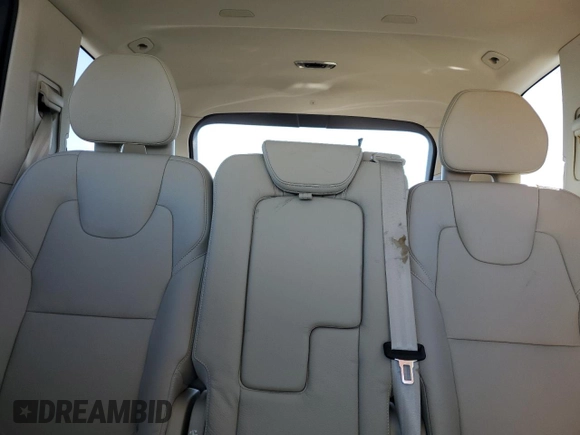2019 Volvo XC90 Momentum with VIN YV4A22PKXK1515387, listed as a Copart auction lot 48409365 with 30,645 mi miles and Salvage Title. Bid and sale history available at carsss.com. Image 10.