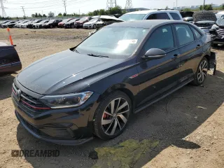 2020 Volkswagen Jetta GLI S z VIN 3VW5T7BUXLM039165, wystawiony jako Copart lot #65815944 z przebiegiem 73 343 mil mil oraz Szkoda całkowita • Salvage title. Historia ofert i sprzedaży dostępna na DreamBid. Obrazek 1.
