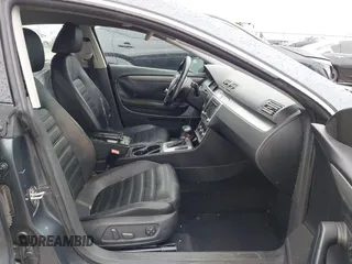 2009 Volkswagen CC Sport with VIN WVWML73C79E553395, listed as a IAAI auction lot 42078061 with 167,110 mi miles. Bid and sale history available at carsss.com. Image 5.