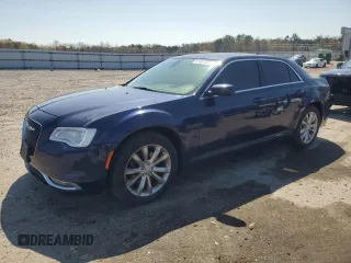 2016 Chrysler 300 Limited with VIN 2C3CCARG8GH238957, listed as a Copart auction lot 51407335 with 197,517 mi miles and Salvage Title. Bid and sale history available at DreamBid. Image 1.