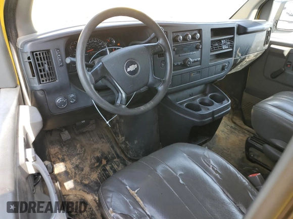 2008 Chevrolet Express Cargo с VIN 1GCFG15X381179884, выставлен на аукционе Copart как лот 45598335 с пробегом 302 445 миль миль и Чистый • Clean title. История ставок и продаж доступна на DreamBid. Изображение 8.
