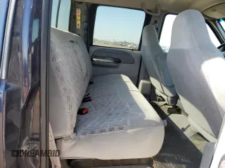 1999 Ford F-350 XL с VIN 1FTSW31F4XEC54688, выставлен на аукционе Copart как лот 62053925 с пробегом 196 767 миль миль и Списание • Salvage title. История ставок и продаж доступна на DreamBid. Изображение 10.