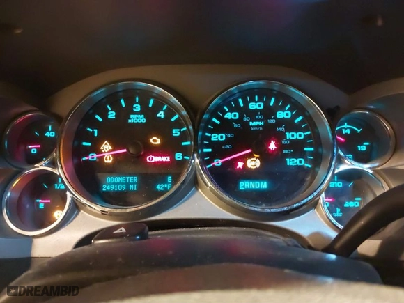 2011 GMC Sierra 1500 SLE with VIN 3GTP1VE08BG100816, listed as a IAAI auction lot 41768212 with 249,109 mi miles. Bid and sale history available at carsss.com. Image 7.