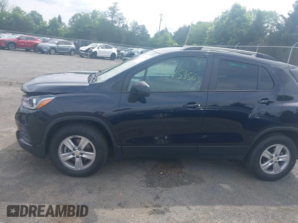 2021 Chevrolet Trax LT with VIN KL7CJPSM5MB374551, listed as a IAAI auction lot 42433565 with 54,367 mi miles and . Bid and sale history available at DreamBid. Image 14.