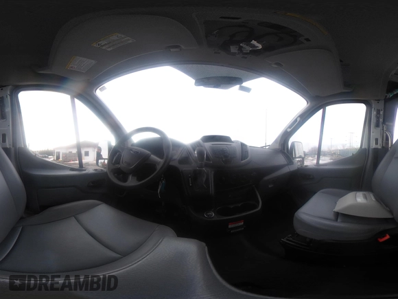 2018 Ford Transit XL z VIN 1FDZX2CM7JKA52904, wystawiony jako IAAI lot #41677165 z przebiegiem 15 201 mil mil oraz . Historia ofert i sprzedaży dostępna na DreamBid. Obrazek 18.